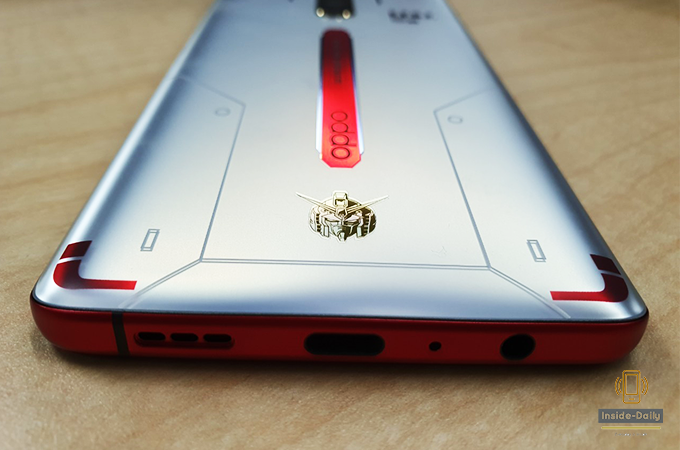 OPPO_Reno_Gundam