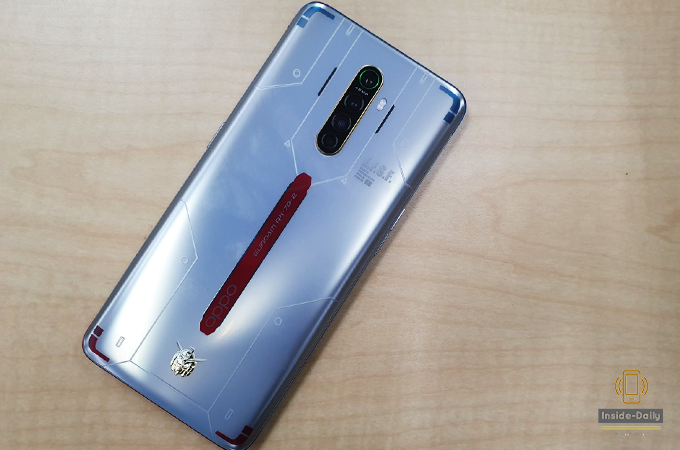 OPPO_Reno_Gundam