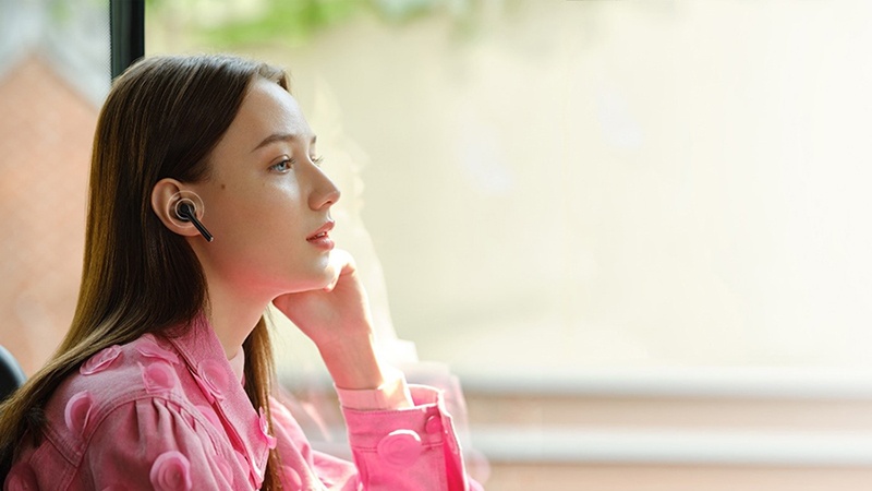 HUAWEI-FreeBuds-3i_Carbon-Black_002