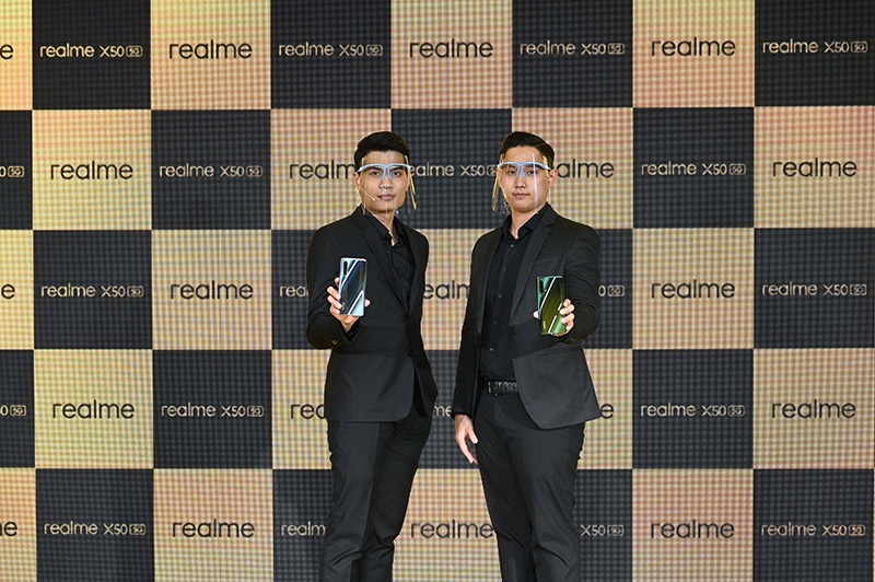 realme Flagship Store at CentralWorld